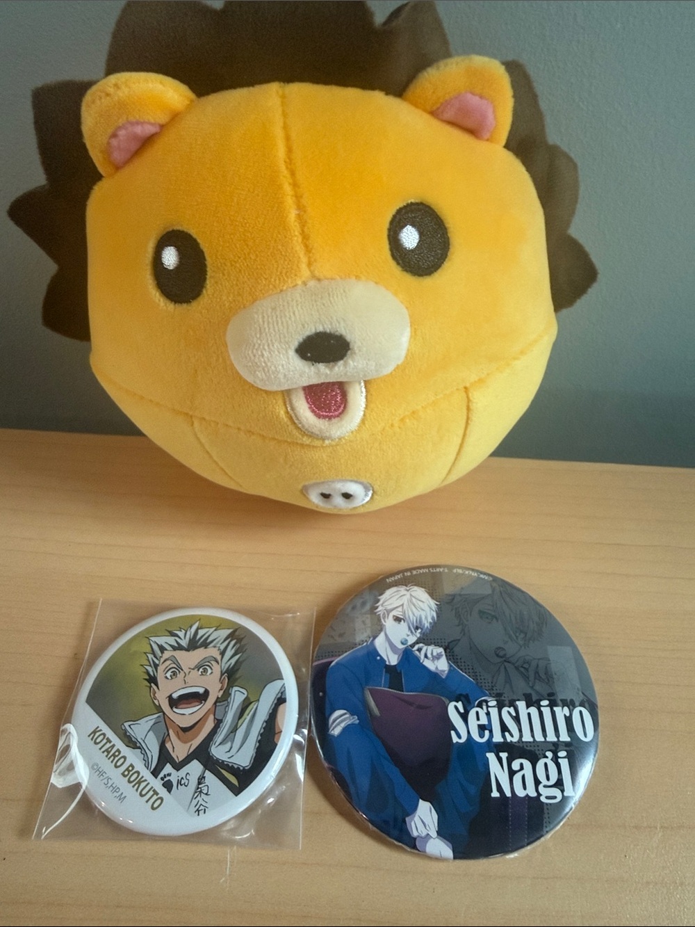 Japanese Anime Goodie Bundle - Picture 2 of 4